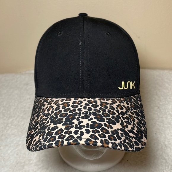 Junk 6 Panel Snap Back Cap - Picture 1 of 7